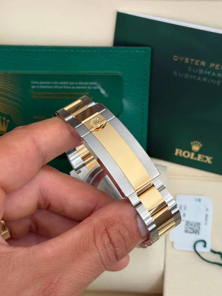 Rolex Submariner "Bluesy" 40mm