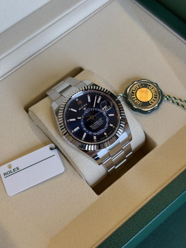 Rolex Sky-Dweller 42mm
