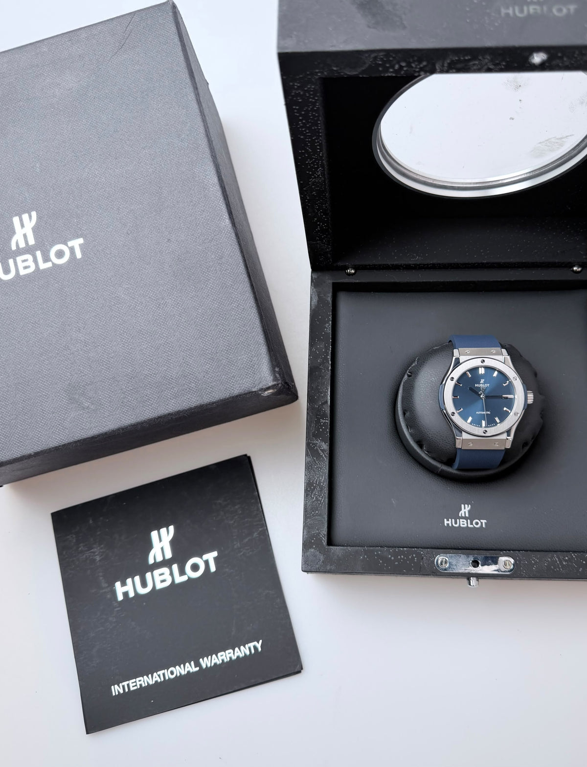 Hublot Classic Fusion Titanium Blue 42mm