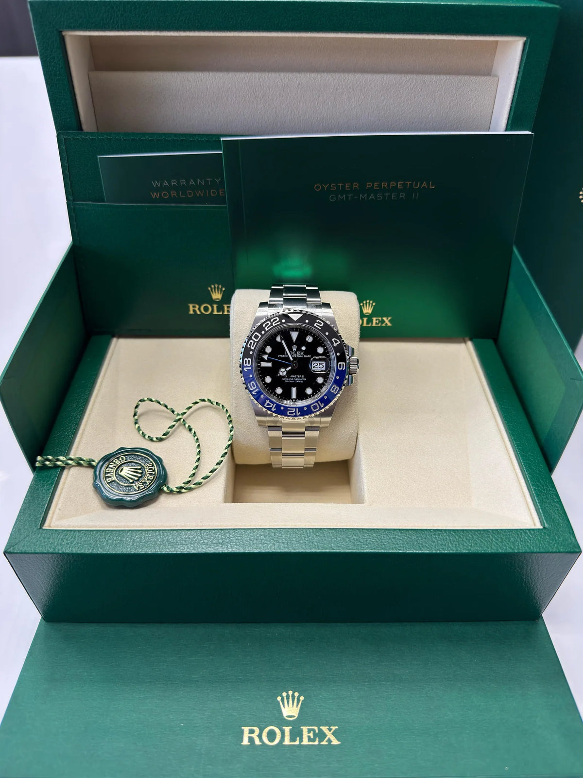 Rolex GMT II 40mm "Batman"